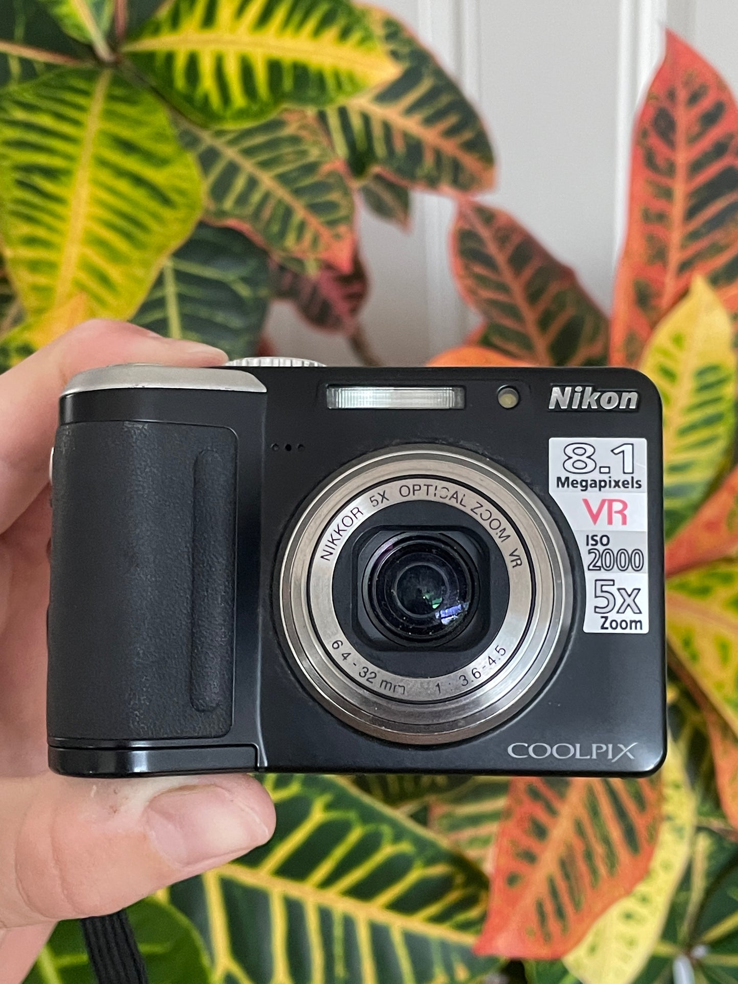 Nikon CoolPix P60 8.1 MP Digital Camera - Black