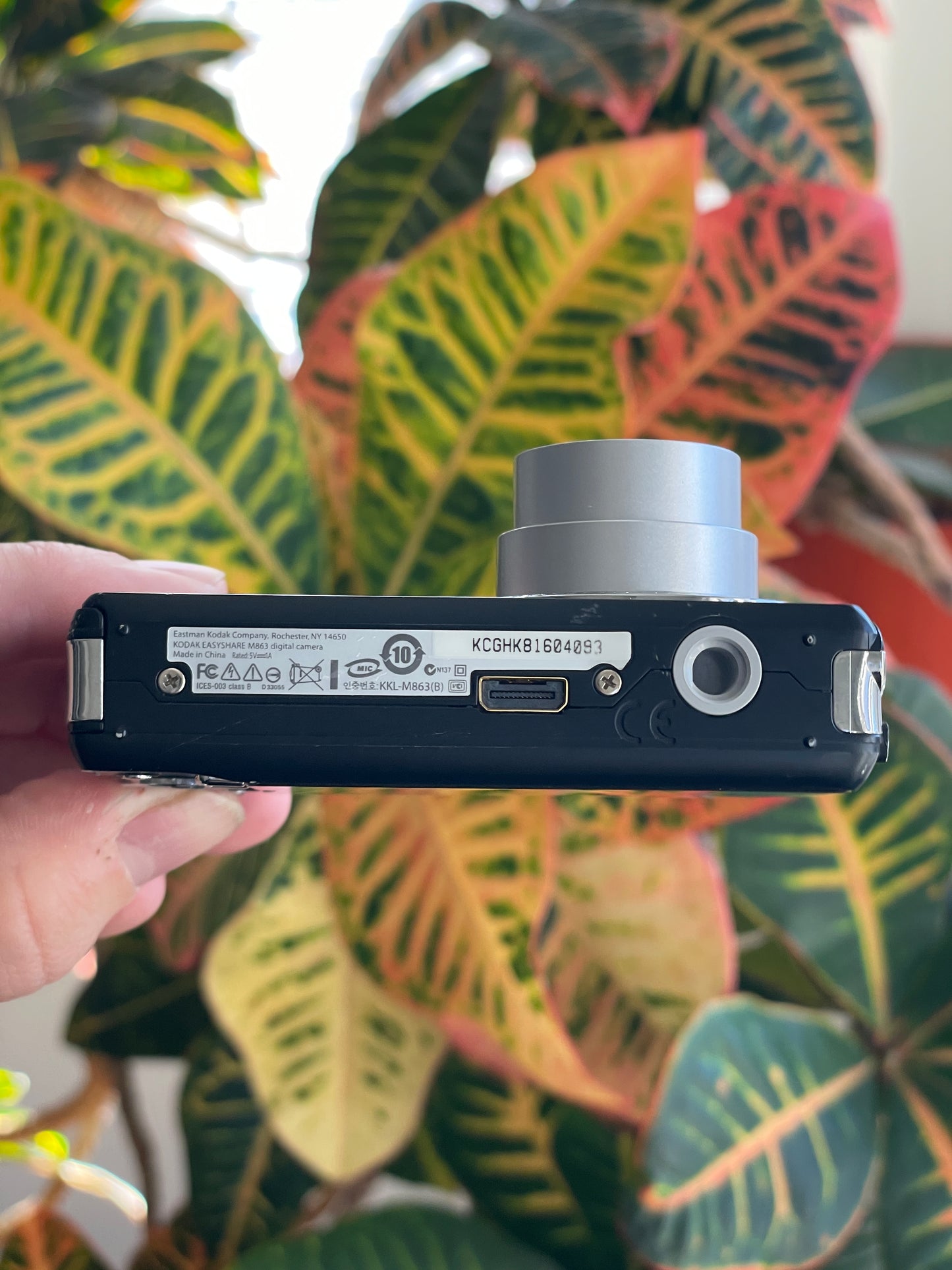 Kodak EasyShare M863 8.2 MP Digital Camera Bundle - Black