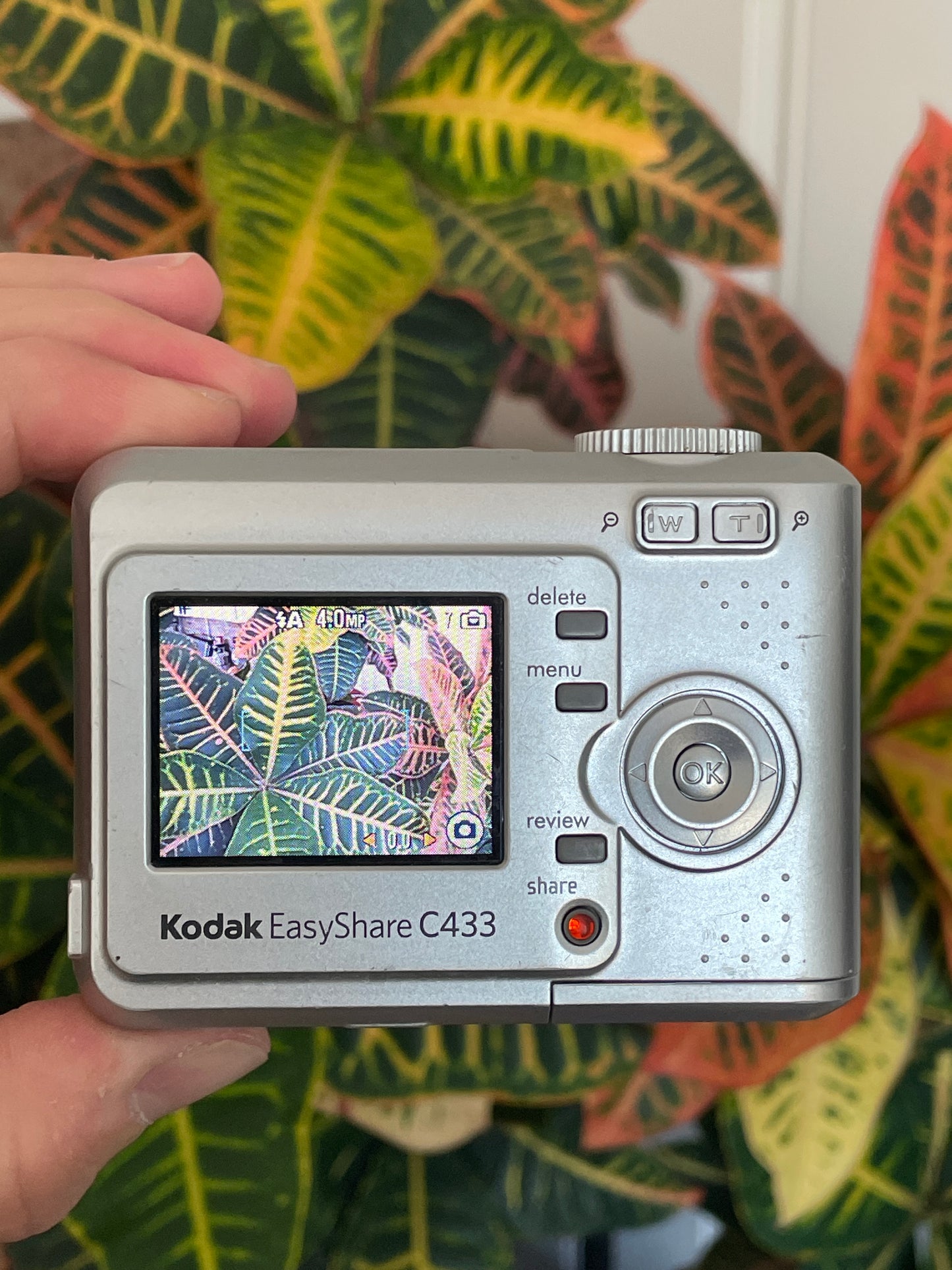 Kodak EasyShare C433 4.0 MP Digital Camera Bundle - Silver
