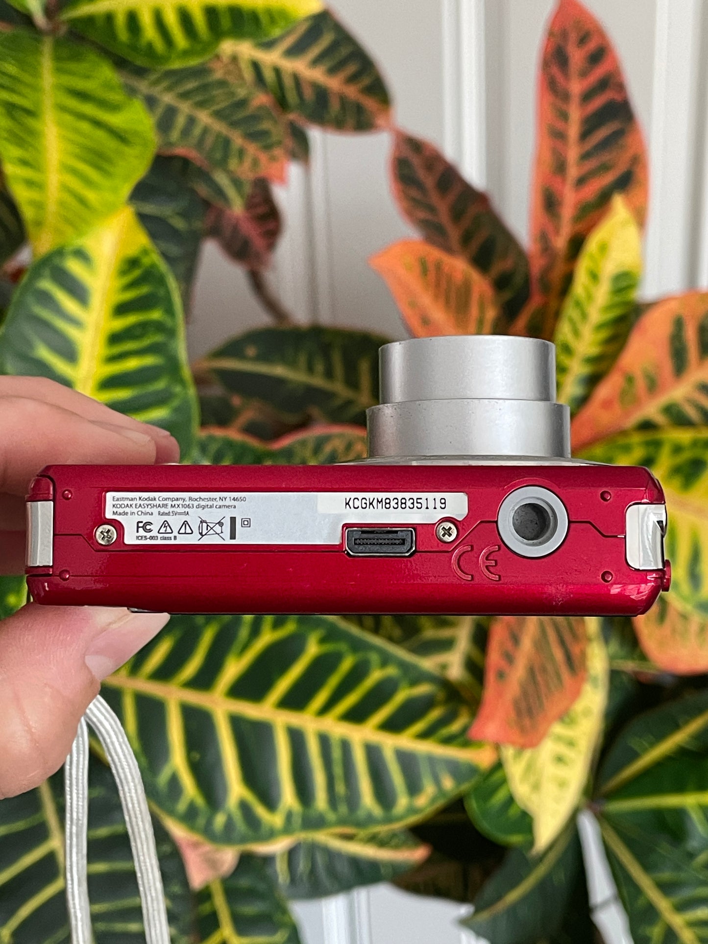Kodak EasyShare MX1063 10.3 MP Digital Camera Bundle - Red