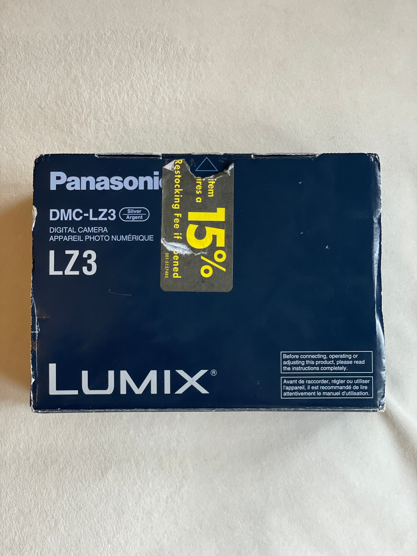 Panasonic Lumix DMC-LZ3 5.0 MP Digital Camera Bundle - Silver - In Box