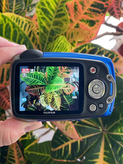 Fujifilm XP 55WM 14 MP Digital Camera Bundle - Blue