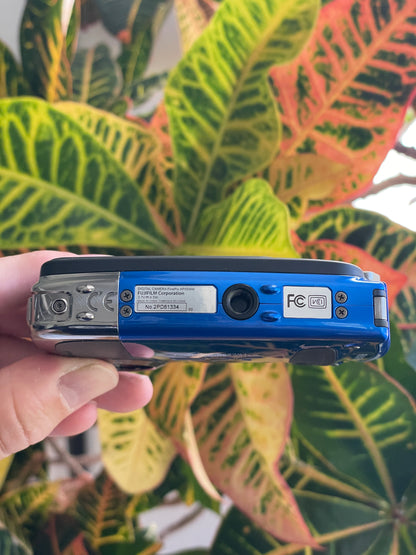 Fujifilm XP 55WM 14 MP Digital Camera Bundle - Blue