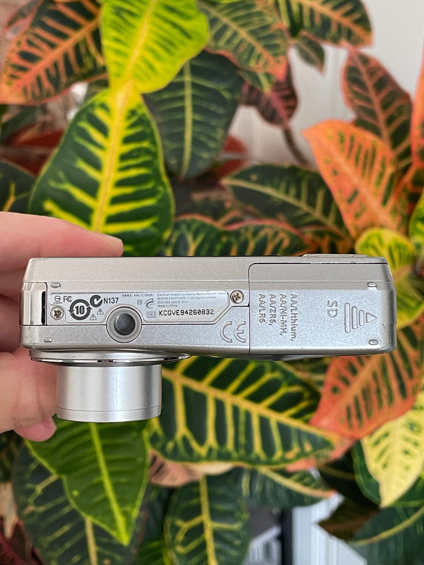 Kodak EasyShare C180 10.2 MP Digital Camera Bundle - Silver