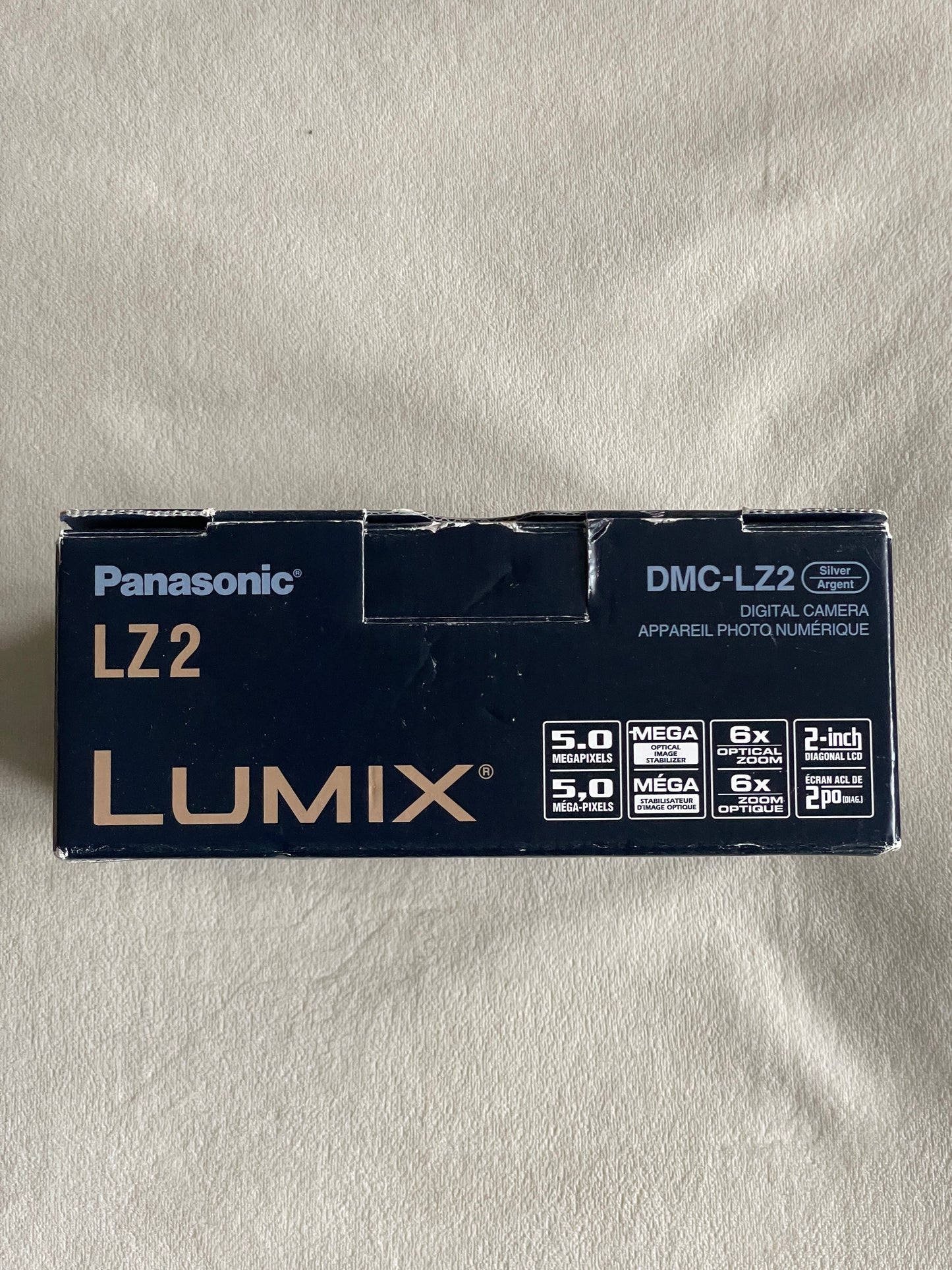 Panasonic Lumix LZ2 5.0 MP Digital Camera Bundle - Silver - Complete in Box