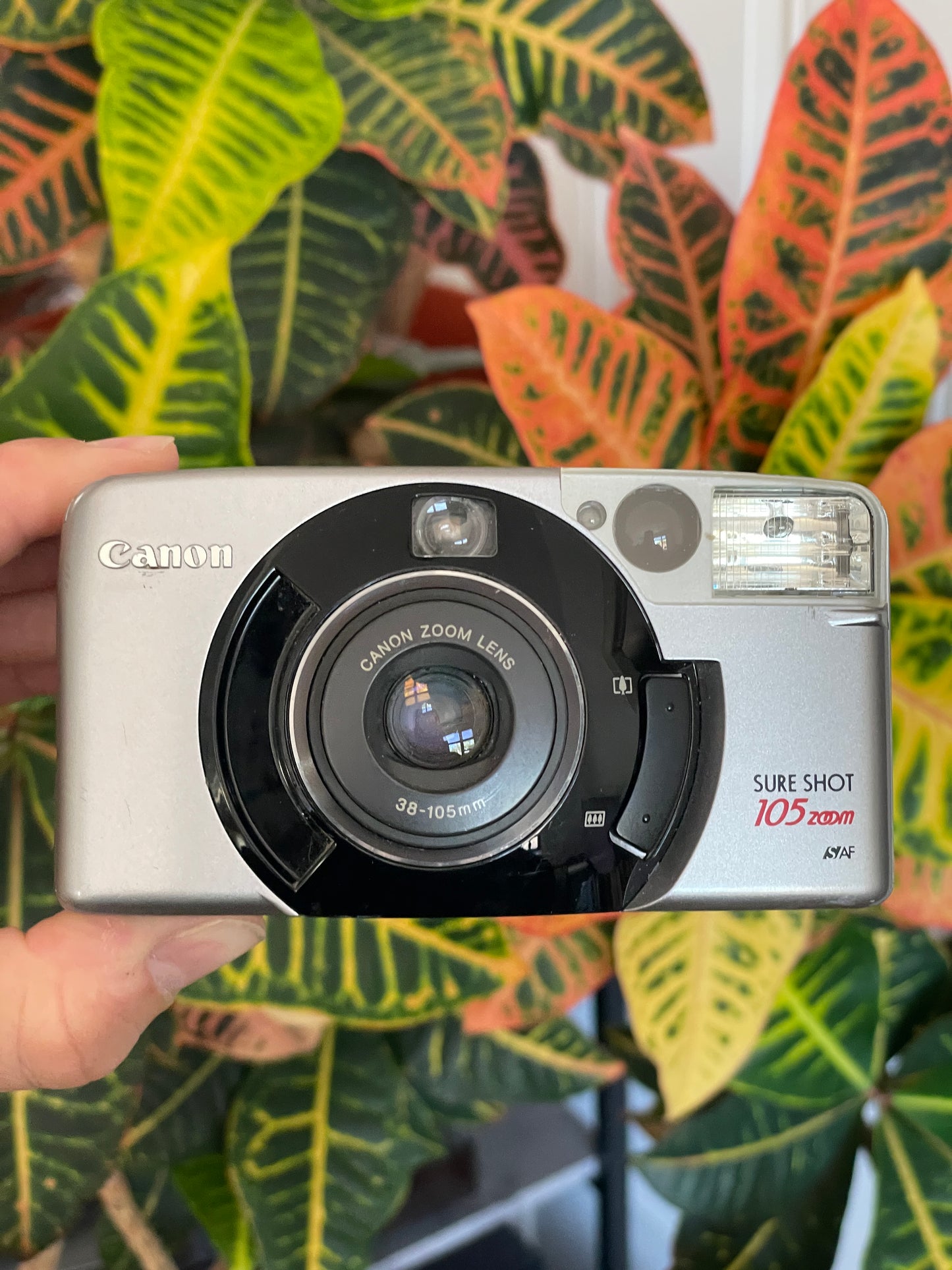 Canon Sure Shot 105 Zoom 35mm Film Camera Bundle