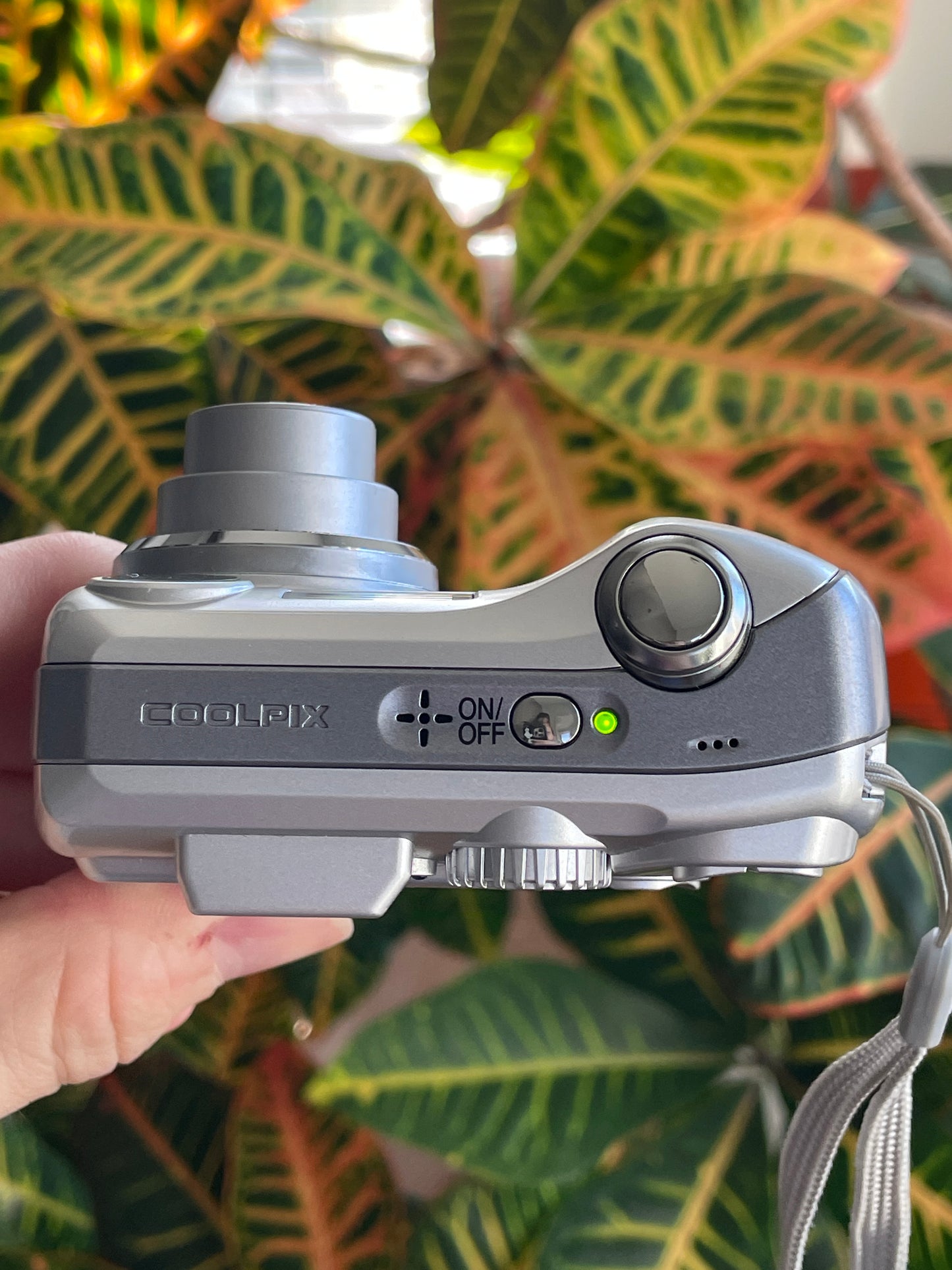 Nikon CoolPix E4100 4.0 MP Digital Camera Bundle - Silver