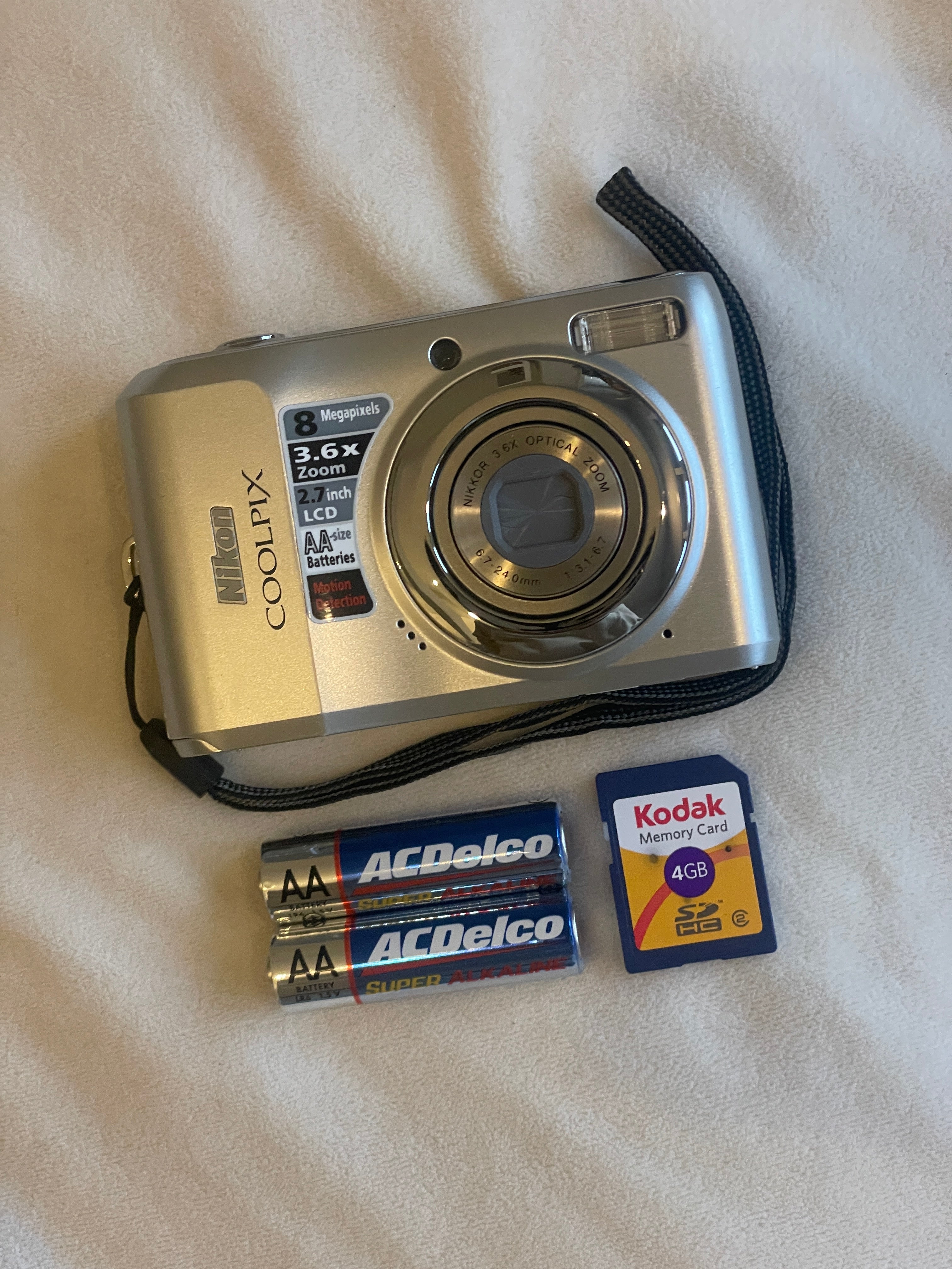 Selected Variant Image