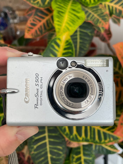 Canon PowerShot S500 Digital ELPH 5.0 MP Digital Camera Bundle