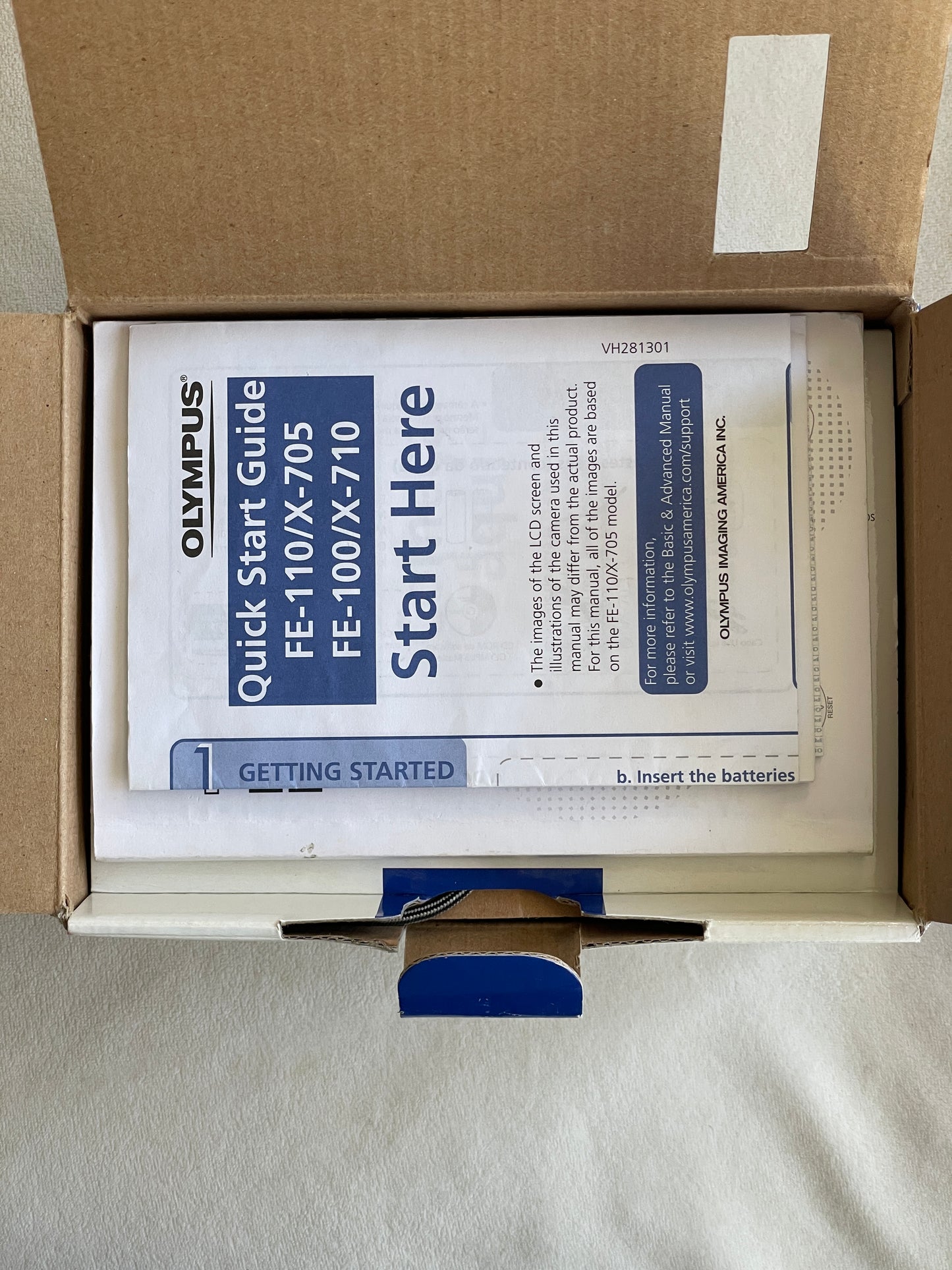 Olympus FE-110 5.0 MP Digital Camera Bundle - Silver - In Box