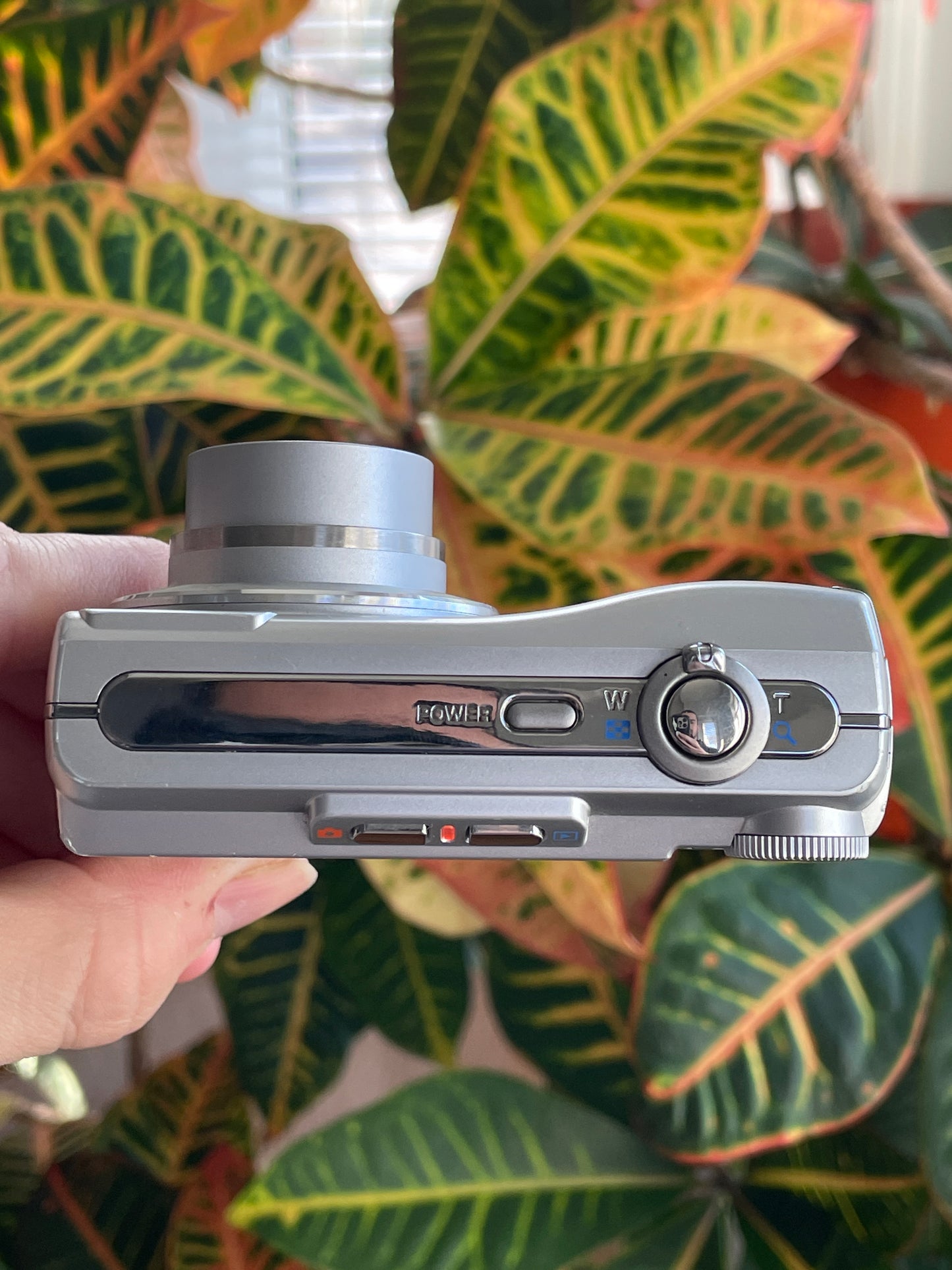 Olympus FE-310 8.0 MP Digital Camera Bundle - Silver