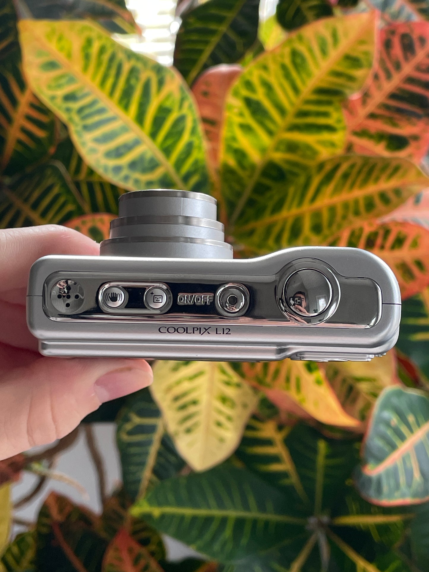 Nikon CoolPix L12 7 MP Digital Camera Bundle - Silver