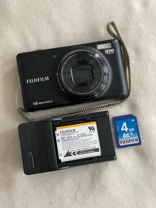 Fujifilm FinePix T400 16 MP Digital Camera Bundle - In Box