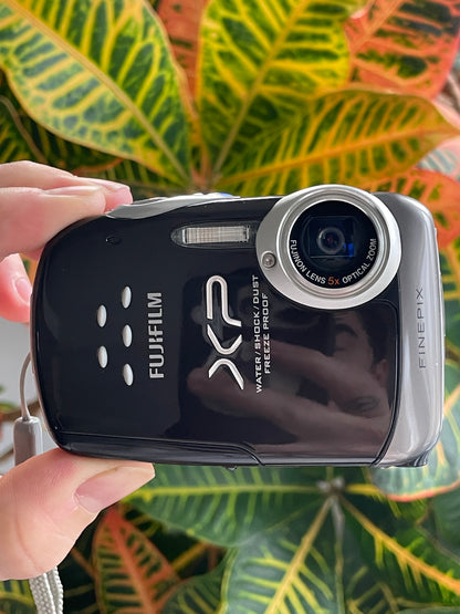 FujiFilm FinePix XP10 12.2 MP Digital Camera Bundle - Black