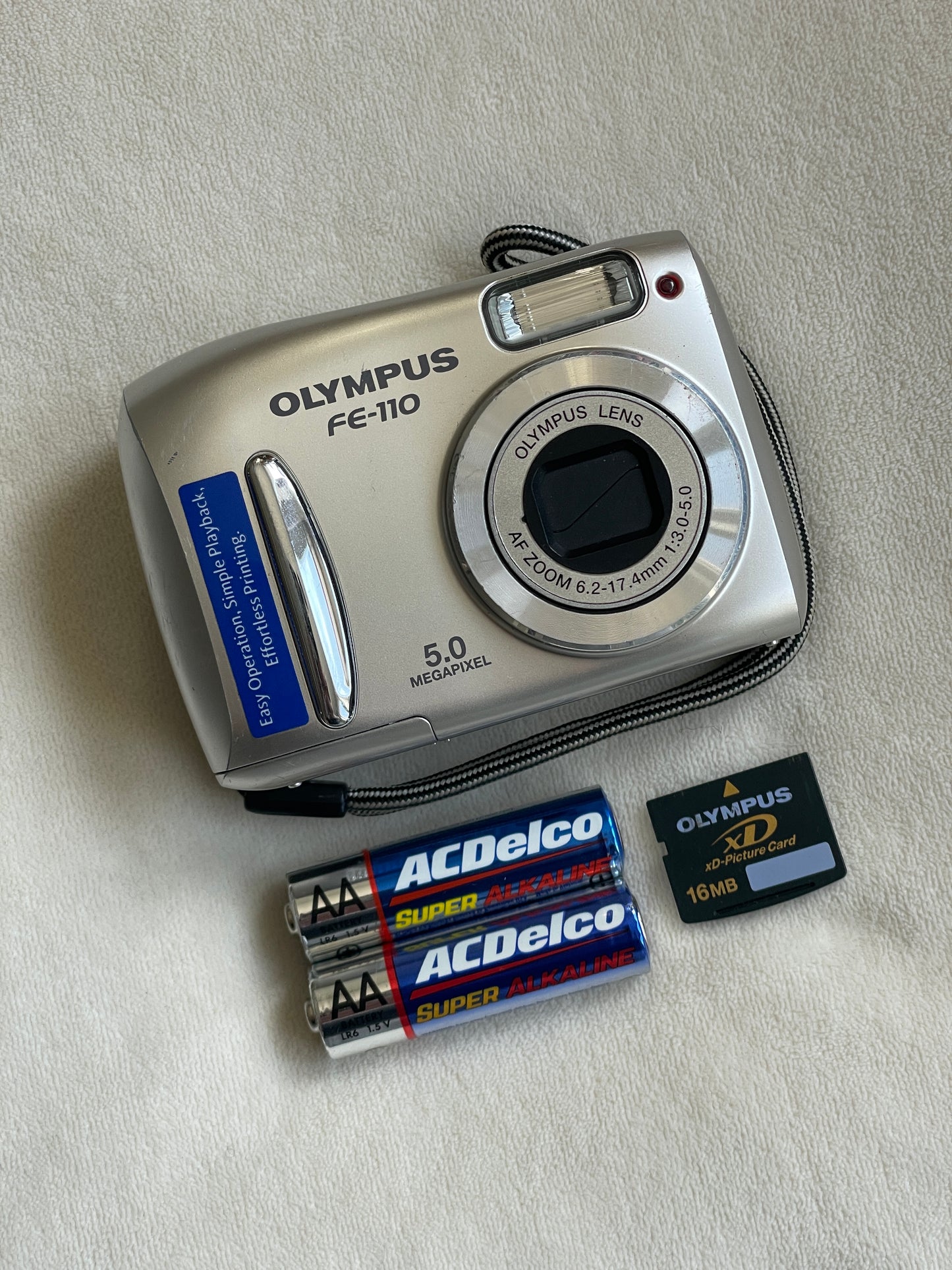 Olympus FE-110 5.0 MP Digital Camera Bundle - Silver