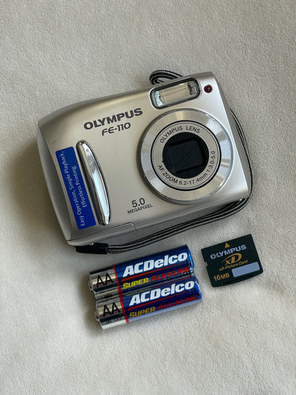 Olympus FE-110 5.0 MP Digital Camera Bundle - Silver