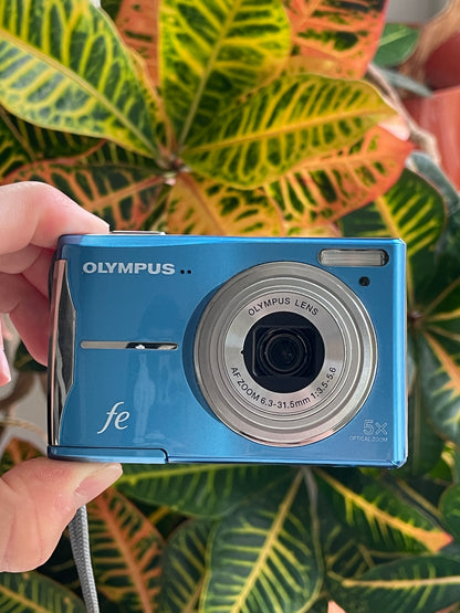 Olympus FE-46 12 MP Digital Camera Bundle - Blue