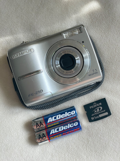 Olympus FE-210 7.1 MP Digital Camera Bundle - Silver