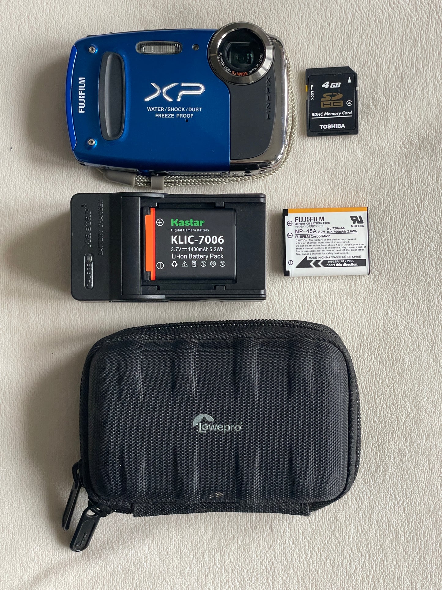 Fujifilm FinePix XP55WM 14 MP Digital Camera Bundle - Blue