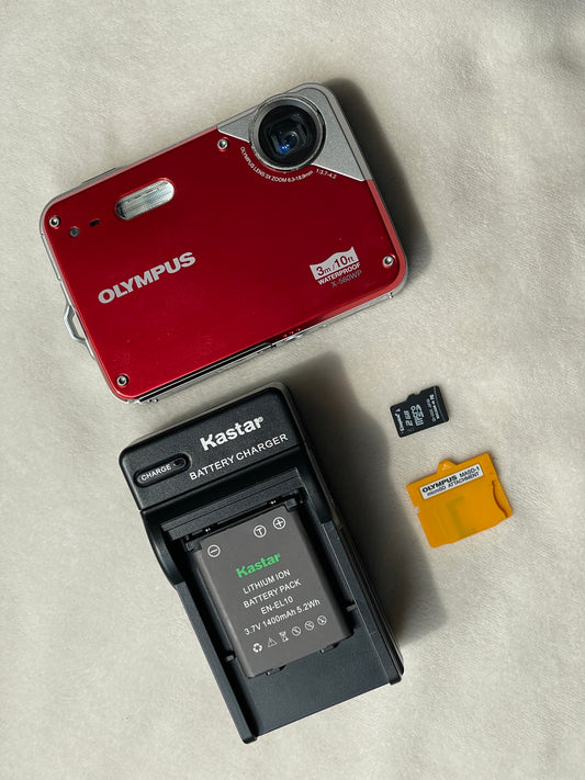 Olympus X-560WP 10 MP Digital Camera Bundle - Red