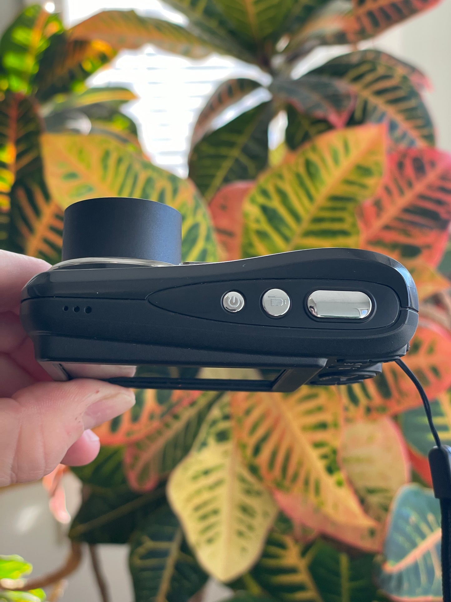 Kodak PixPro FZ43 16 MP Digital Camera Bundle - Black