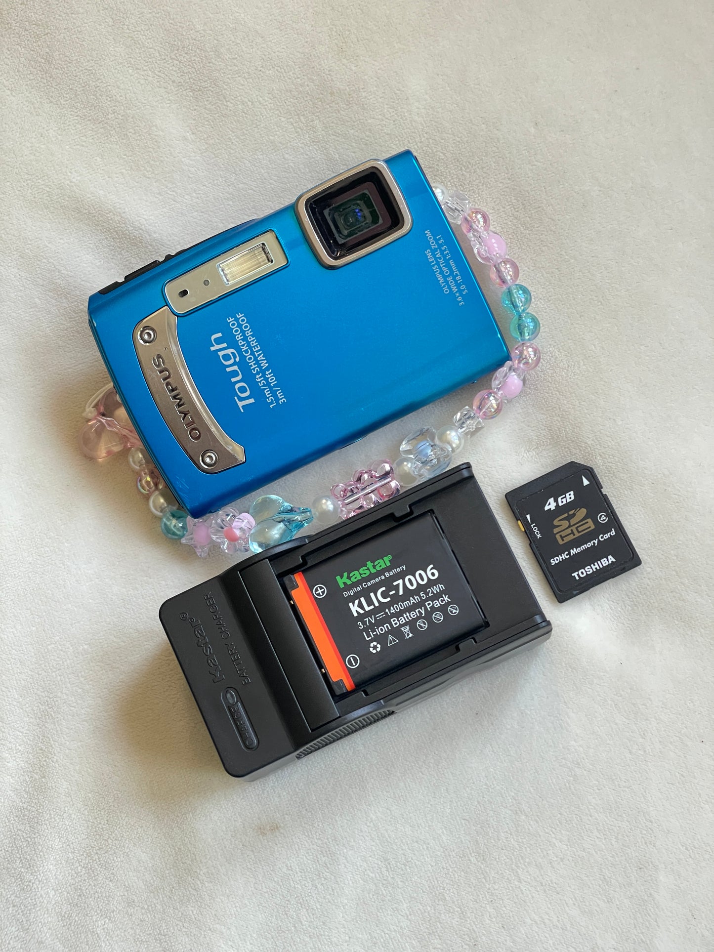 Olympus Tough TG-320 14 MP Digital Camera Bundle - Blue