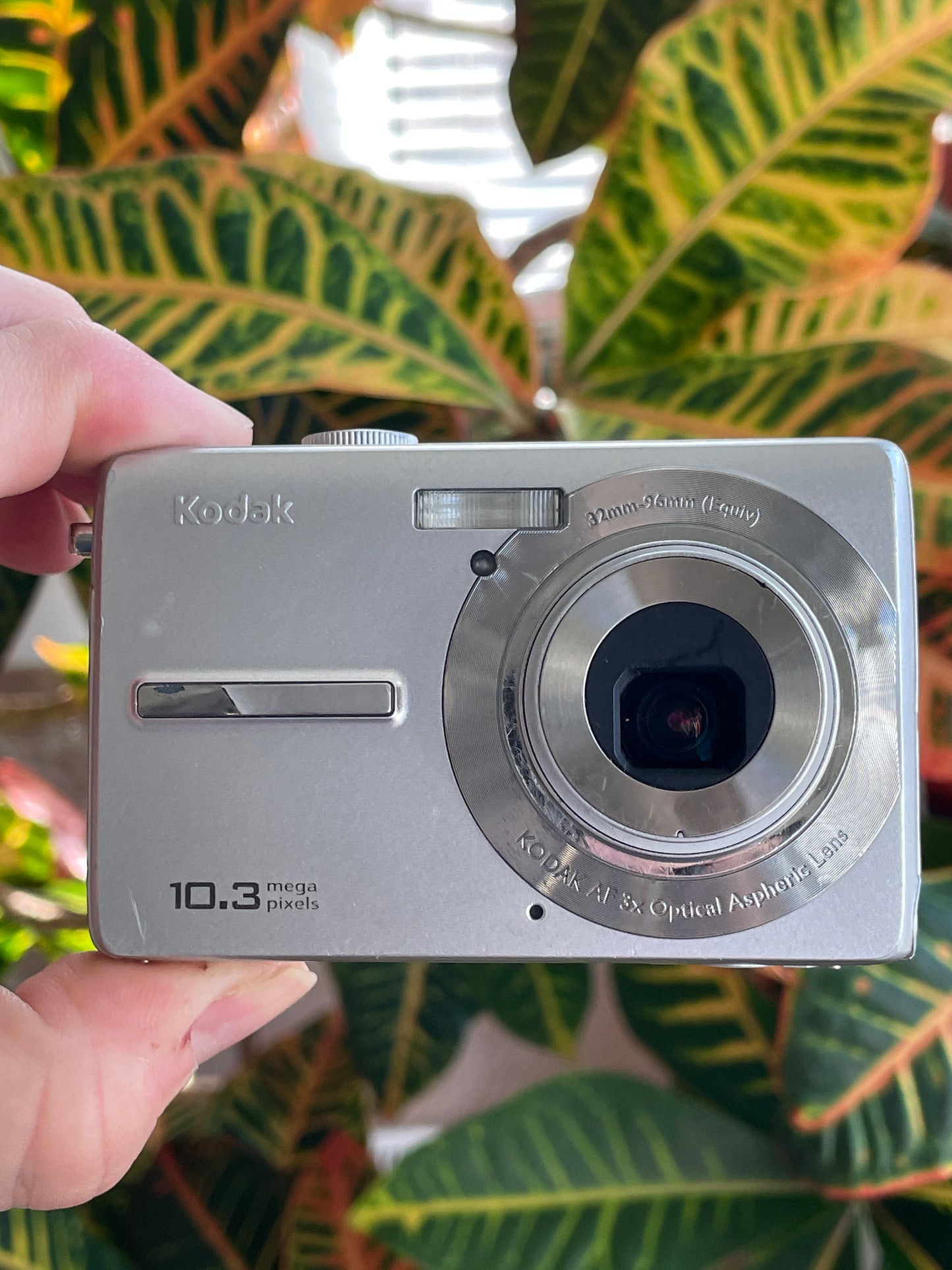 Kodak EasyShare MX1063 10.3 MP Digital Camera Bundle - Silver