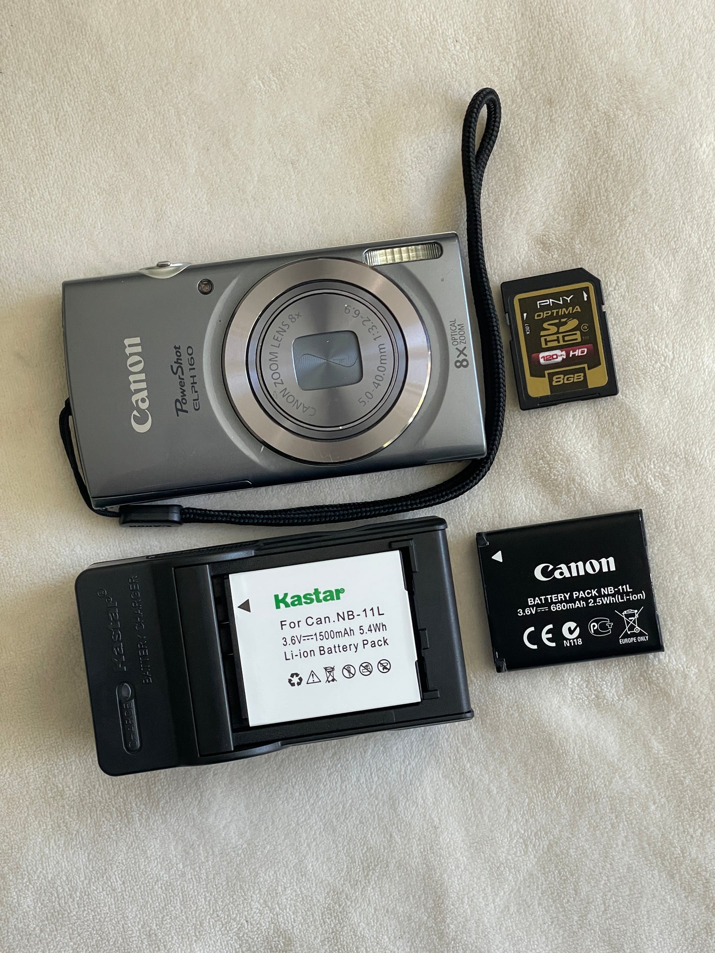 Canon PowerShot ELPH 160 20.0 MP Digital Camera Bundle - Gray
