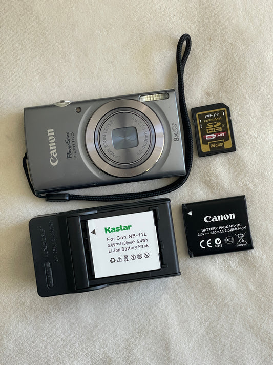 Canon PowerShot ELPH 160 20.0 MP Digital Camera Bundle - Gray