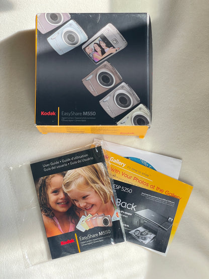 Kodak EasyShare M550 12 MP Digital Camera Bundle - Pink - In Box