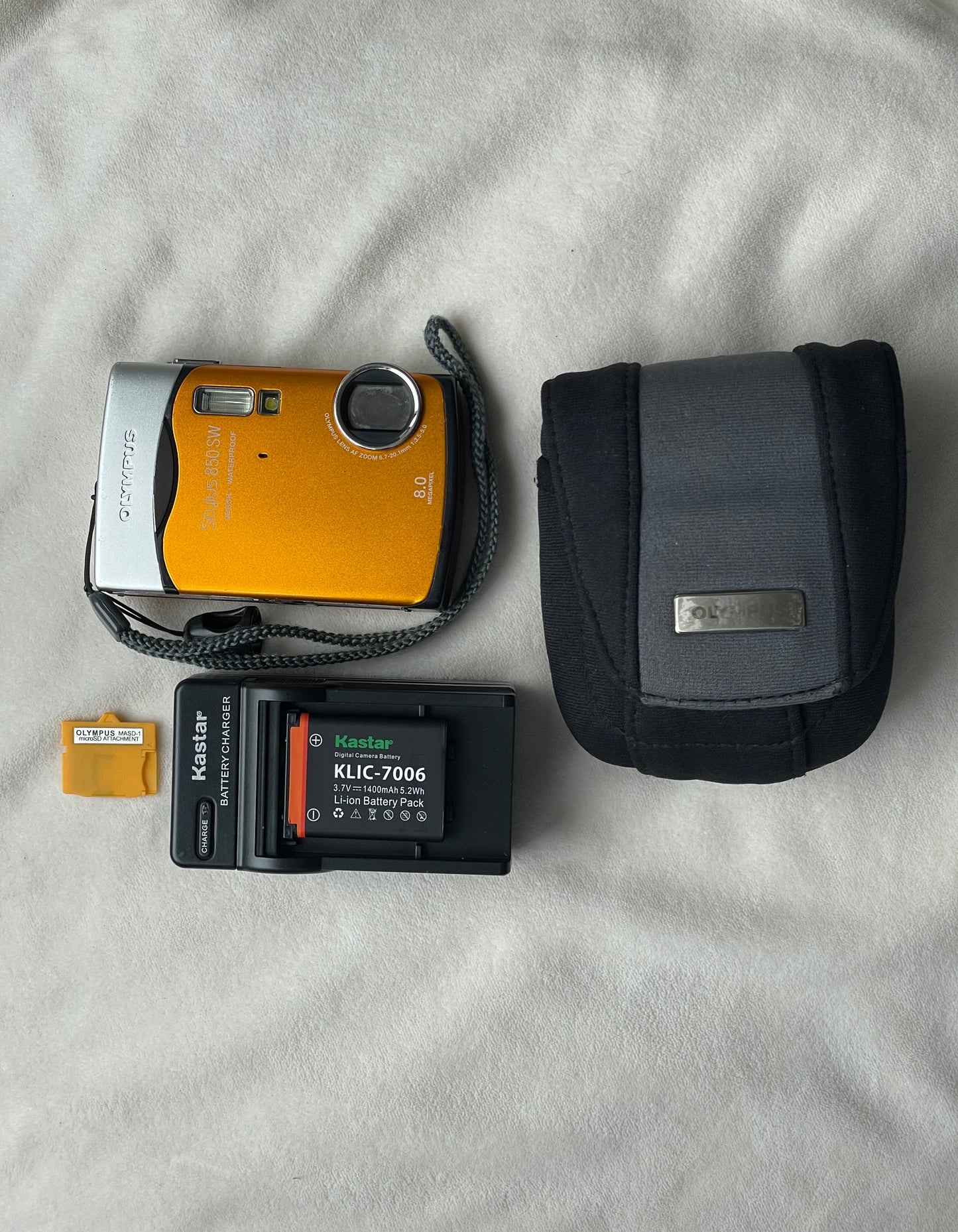 Olympus Stylus 850 SW 8.0 MP Digital Camera Bundle - Orange