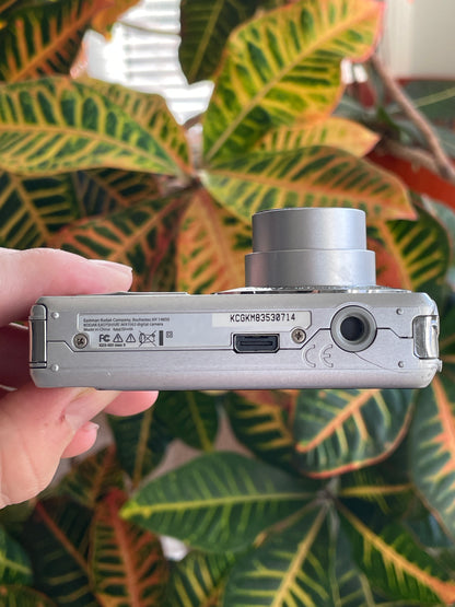 Kodak EasyShare MX1063 10.3 MP Digital Camera Bundle - Silver