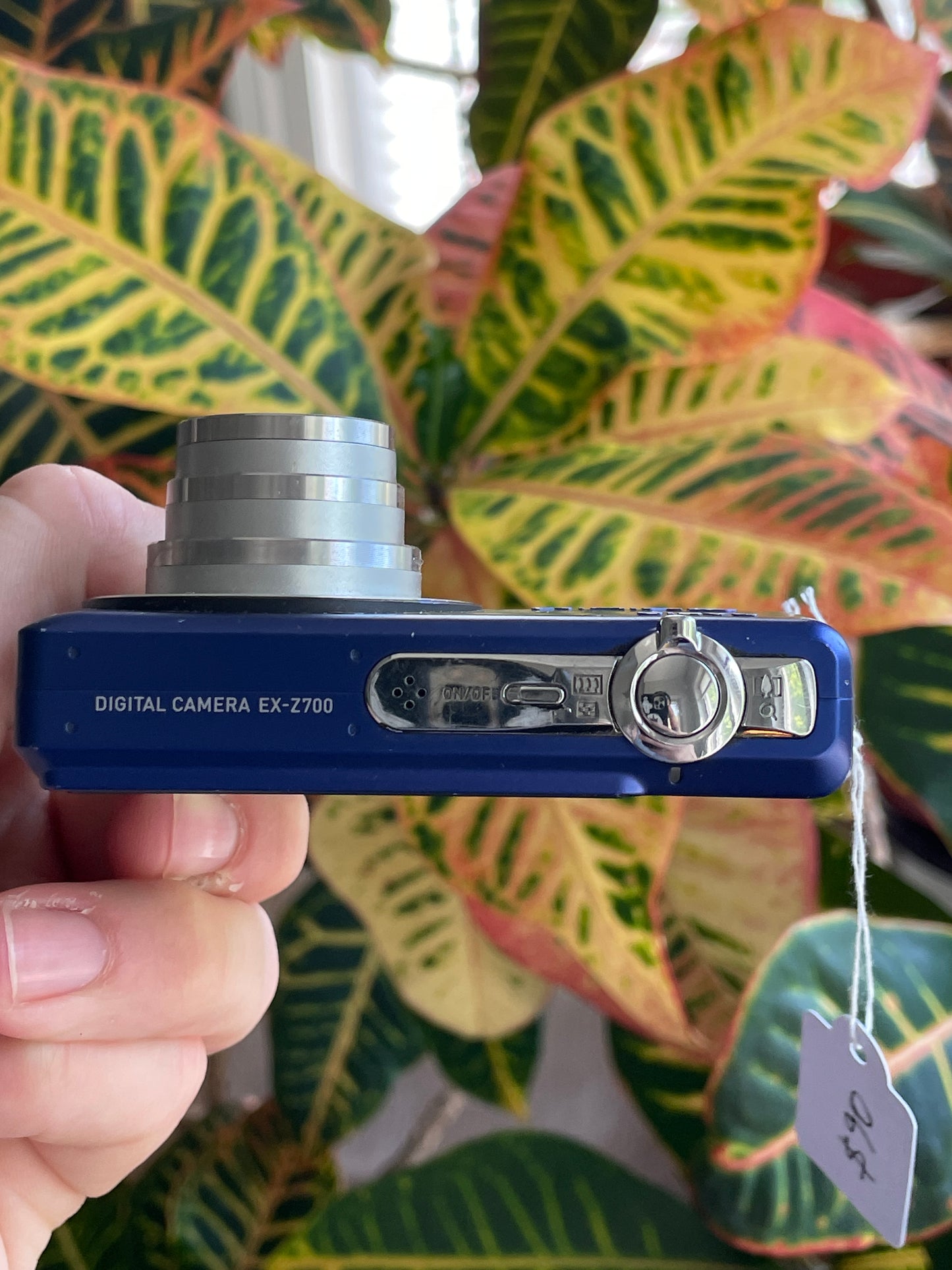 Casio Exilim EX-Z700 7.2 MP Digital Camera Bundle - Electric Blue