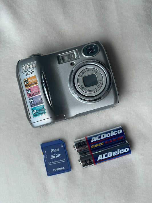 Nikon CoolPix 3200 3.2 MP Digital Camera Bundle - Complete in Box