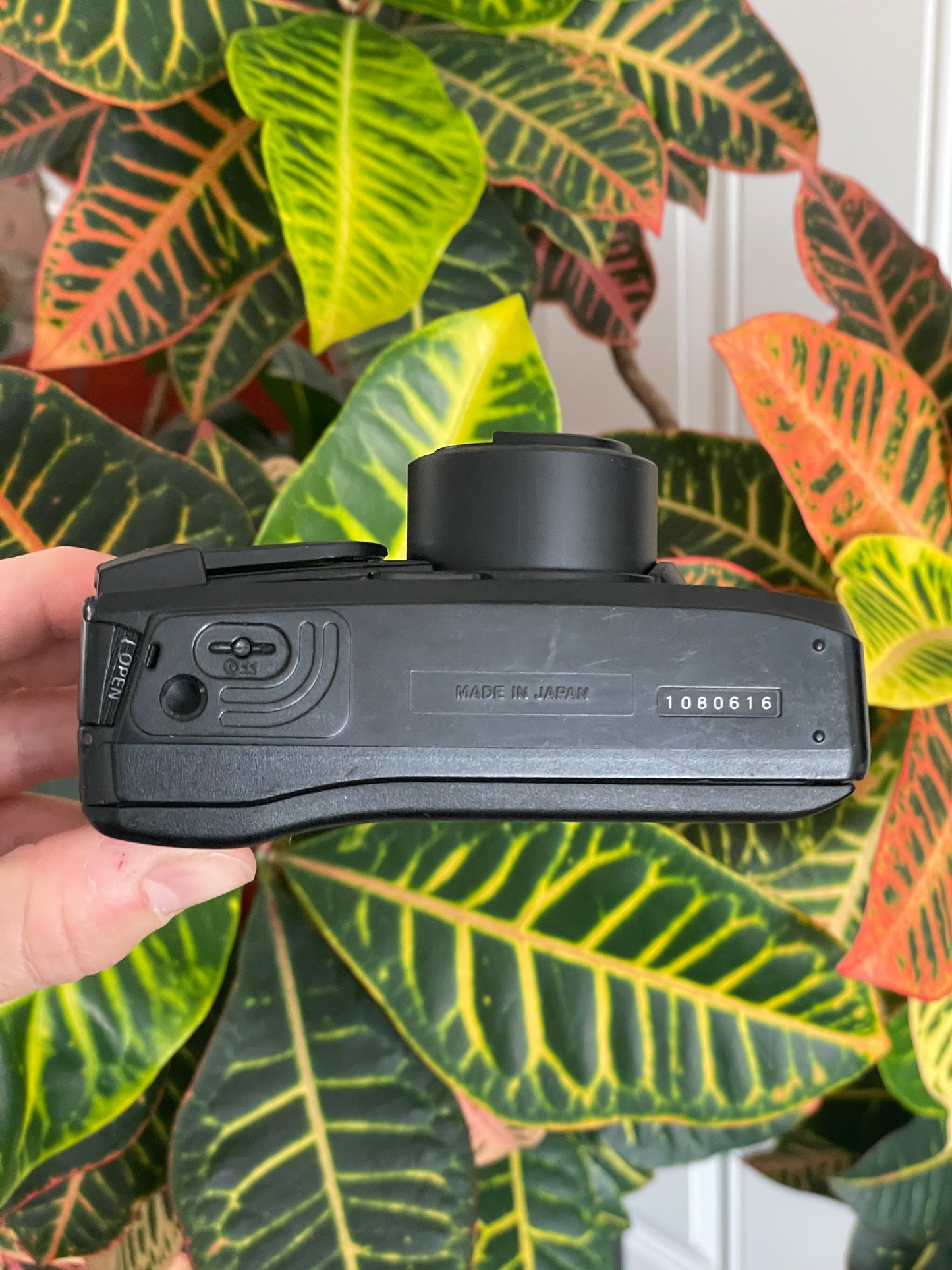 Olympus Accura Zoom 105 35mm Film Camera Bundle