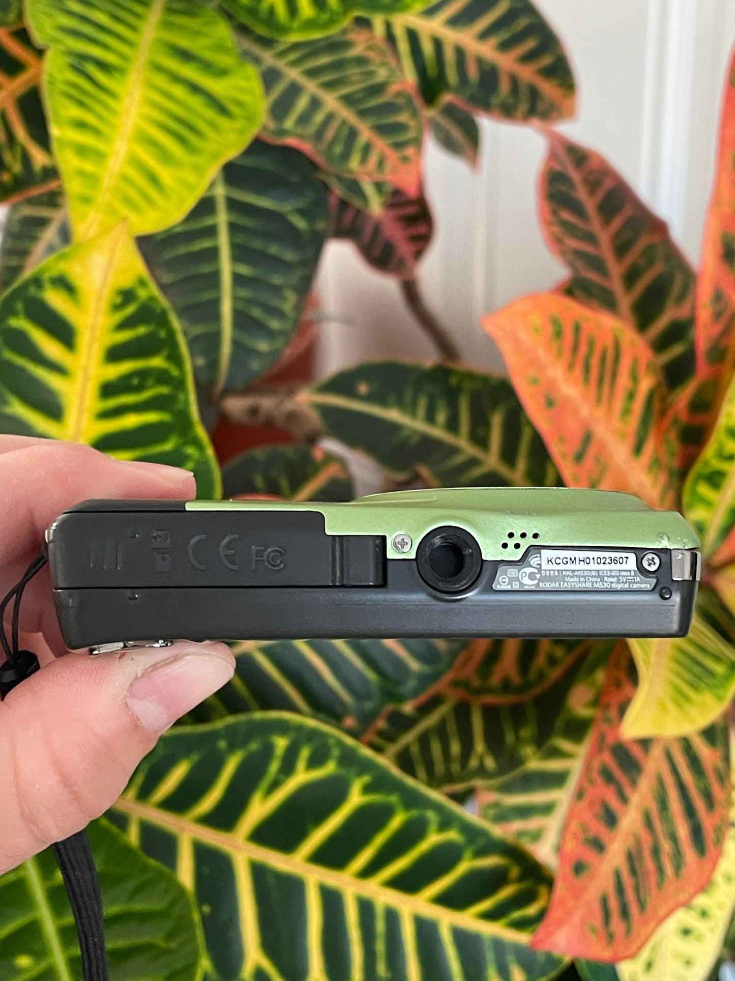 Kodak EasyShare M530 12 MP Digital Camera Bundle - Green