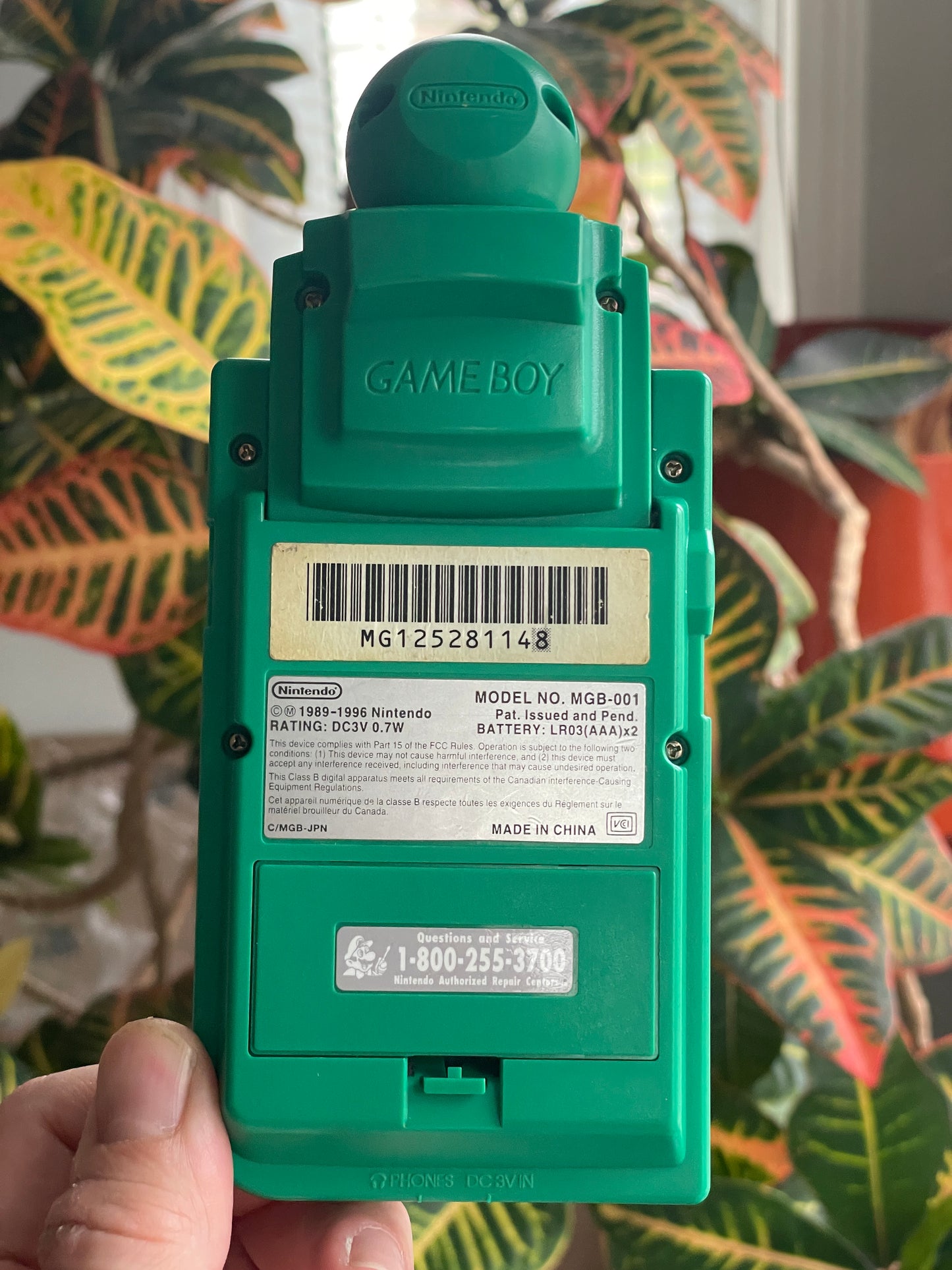 GameBoy Pocket - Green w/ Green Camera