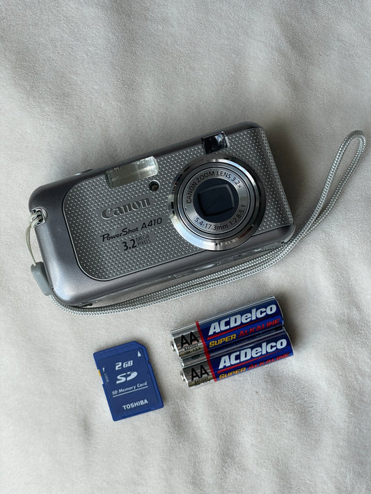 Canon Power Shot A410 3.2 MP Digital Camera Bundle - Silver