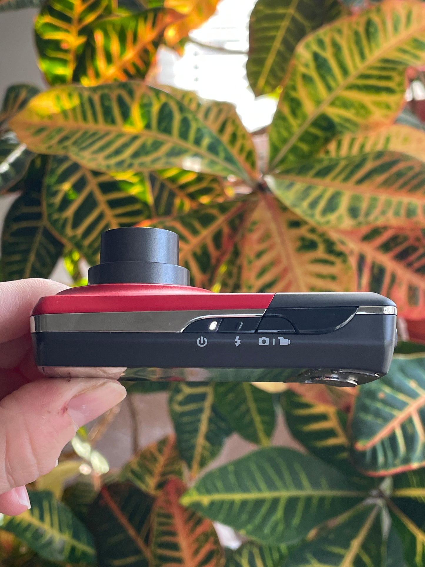 Kodak EasyShare M530 12 MP Digital Camera Bundle - Red