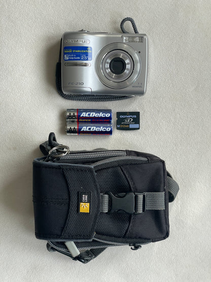 Olympus FE-210 7.1 MP Digital Camera Bundle - Silver
