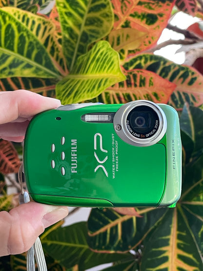 Fujifilm XP10 12 MP Digital Camera Bundle - Green