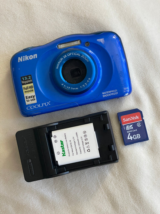 Nikon CoolPix W100 13.2 MP Digital Camera Bundle - Blue