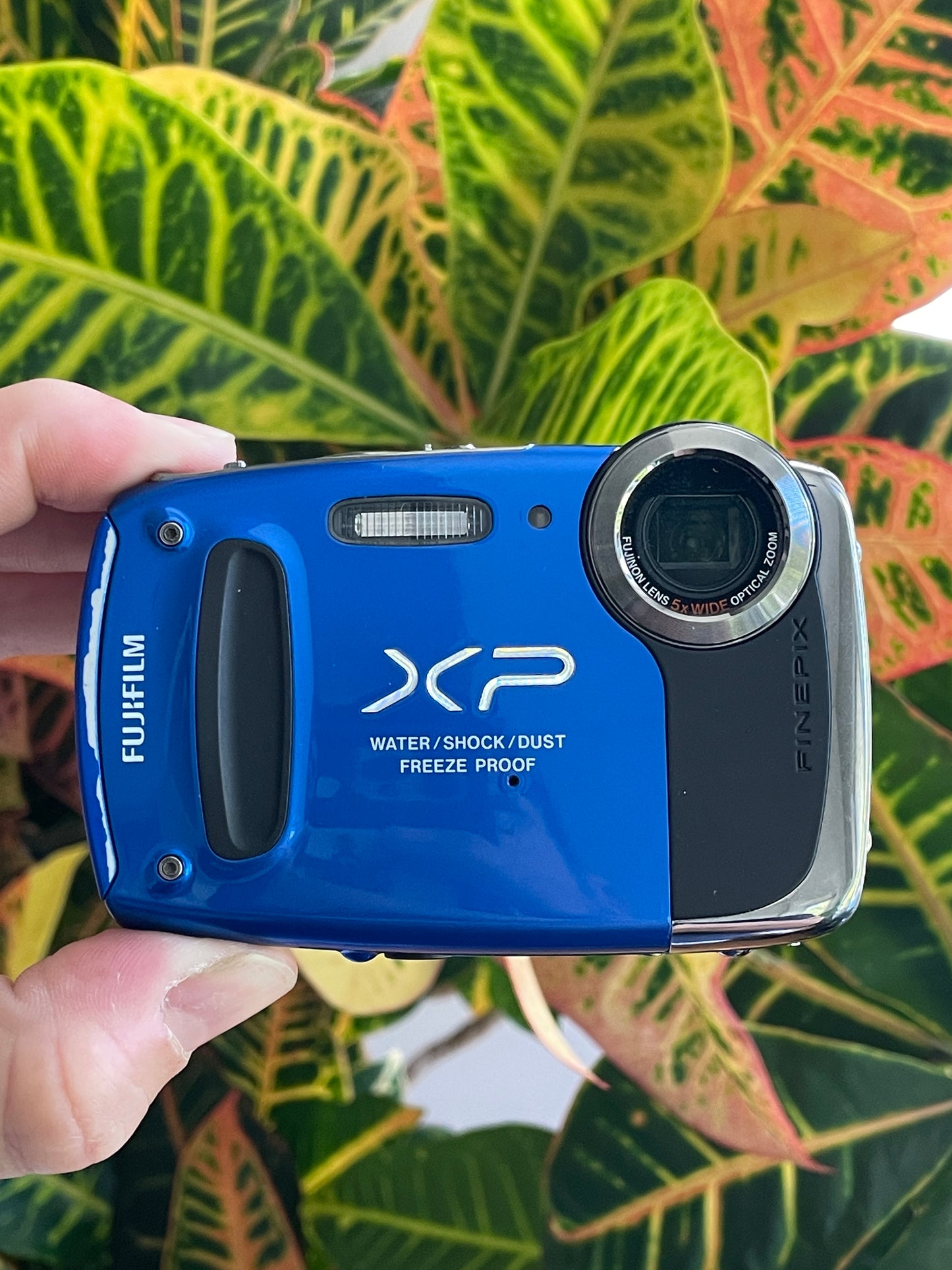 Fujifilm XP 55WM 14 MP Digital Camera Bundle - Blue