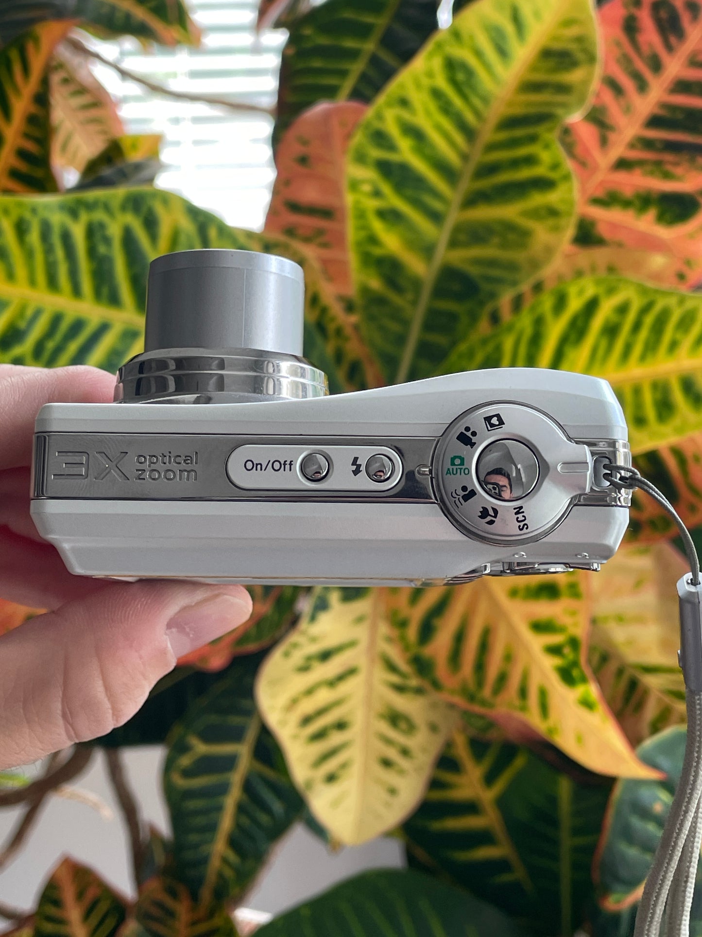 Kodak EasyShare C613 6.2 MP Digital Camera Bundle - White