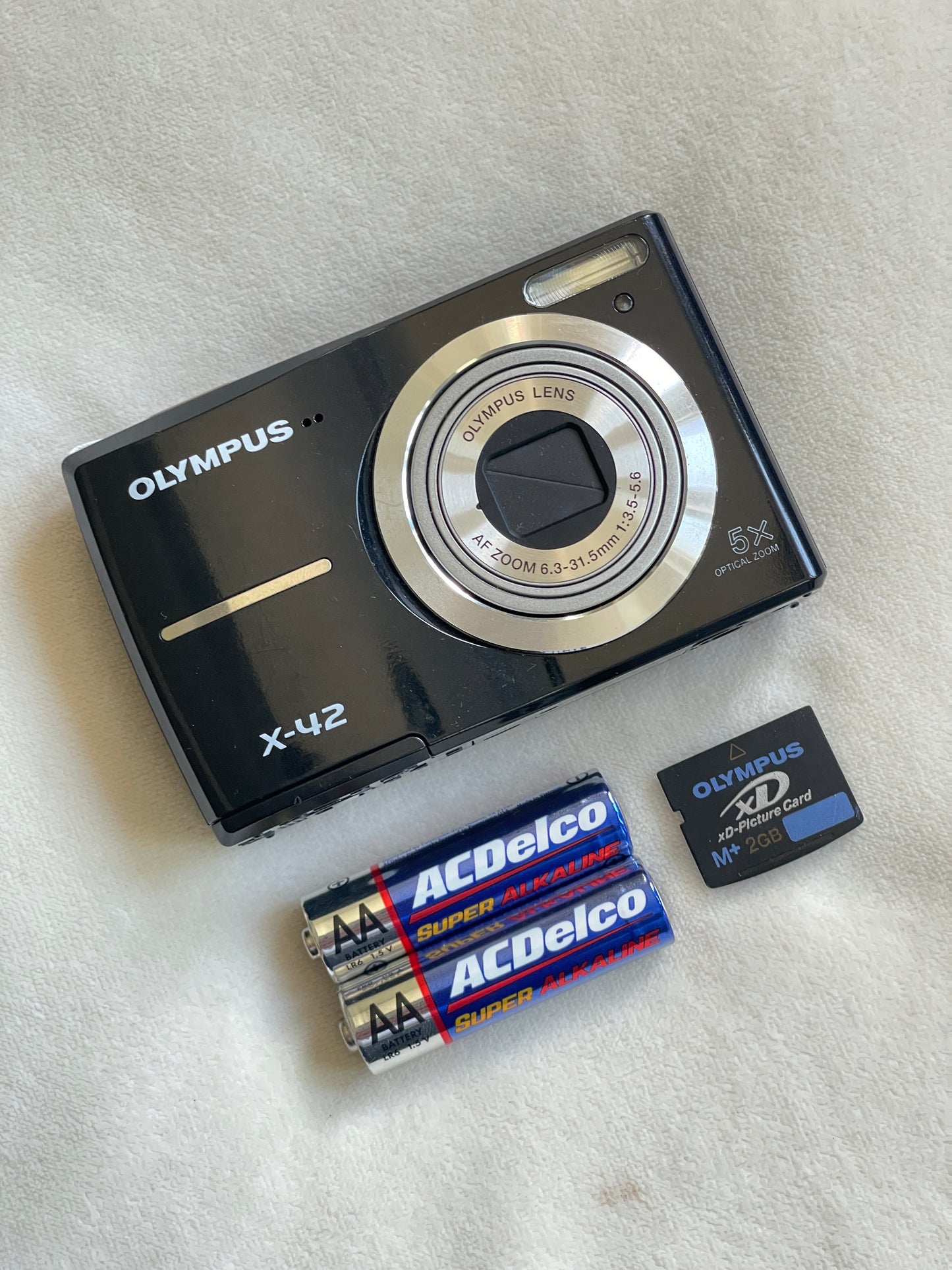 Olympus X-42 12 MP Digital Camera Bundle - Black - In Box