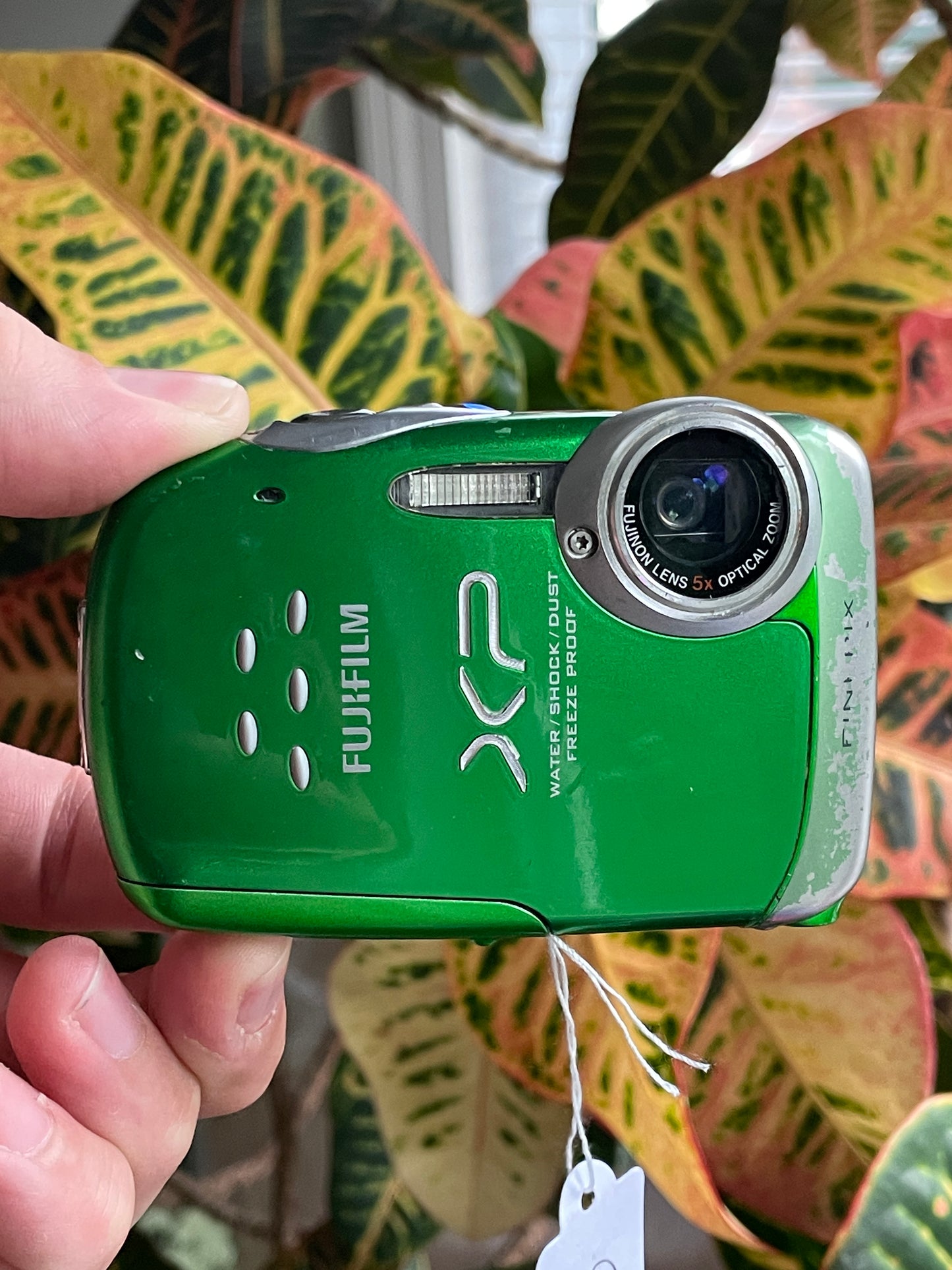 Fujifilm Finepix XP10 12.2 MP Digital Camera Bundle - Green