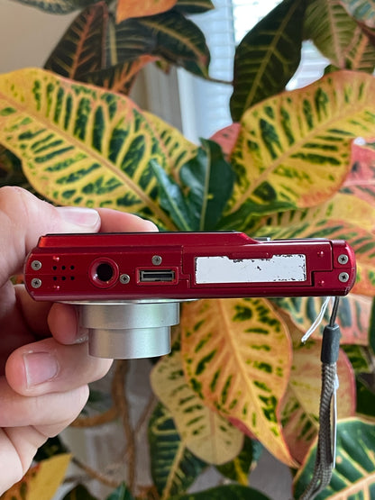 Casio Exilim EX-Z60 6.0 MP Digital Camera Bundle - Red