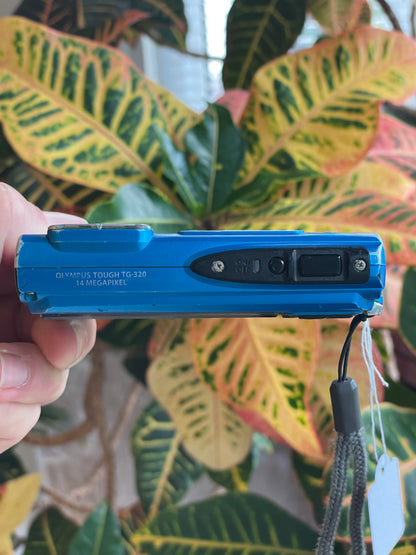 Olympus Tough TG-320 14 MP Digital Camera Bundle - Blue