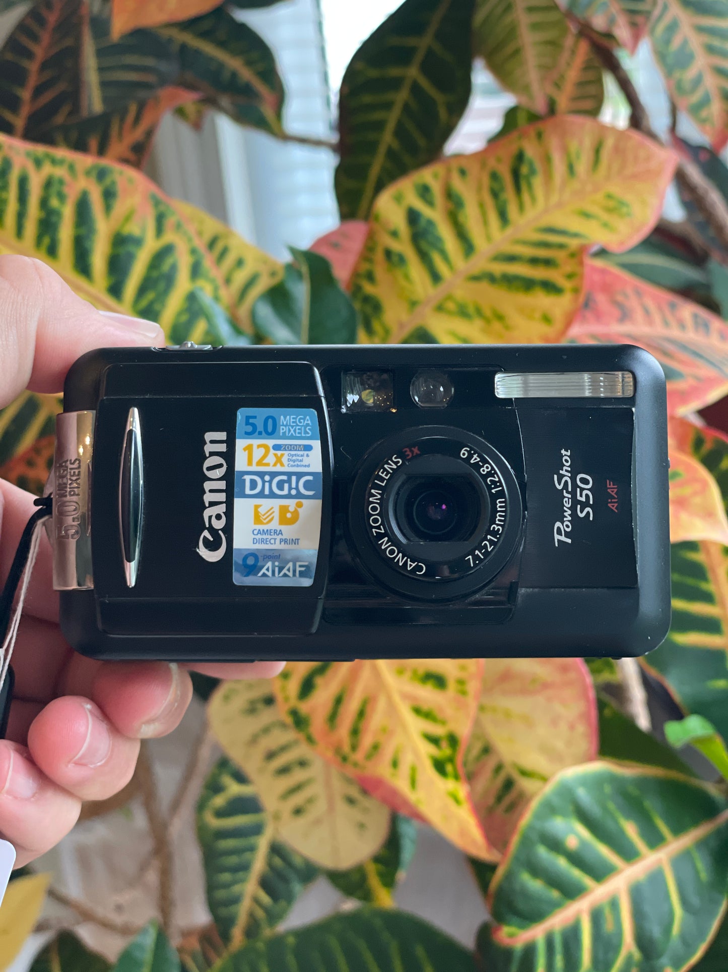 Canon PowerShot S50 5.0 MP Digital Camera Bundle - Black