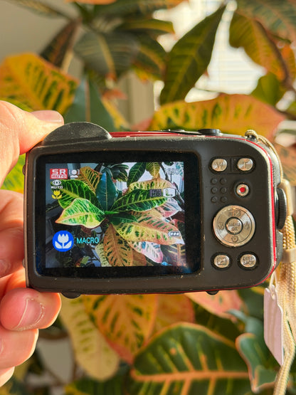 Fujifilm FinePix XP60 digital camera LCD screen